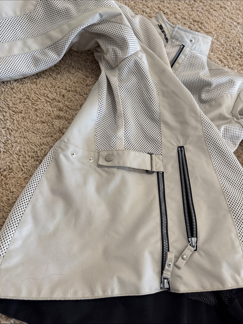 Women's Light Gray Motorcycle Jacket - Ventilated Riding Shell - Picture 10 of 16